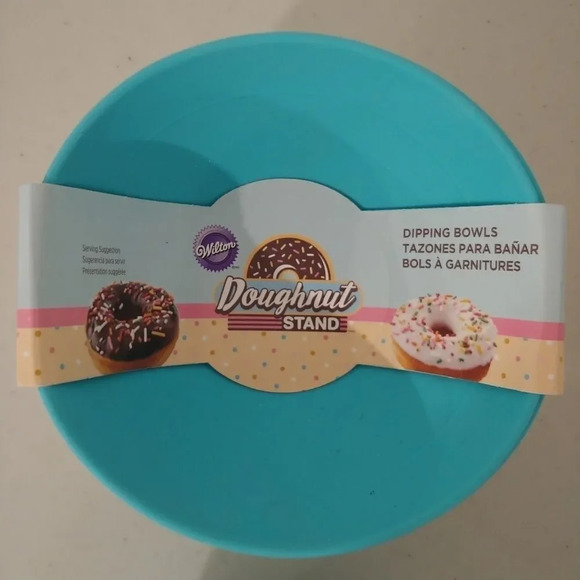 Wilton Dipping Bowls Set of  2 Four Bowls Total NWT - Picture 2 of 3